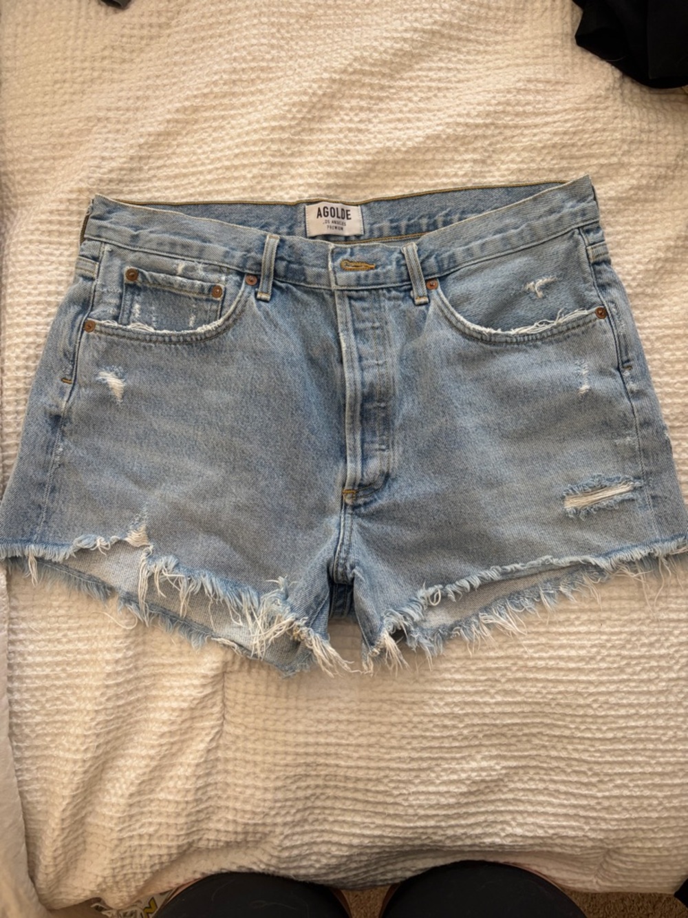 AGOLDE Light Wash Distressed Raw Hem Denim Shorts